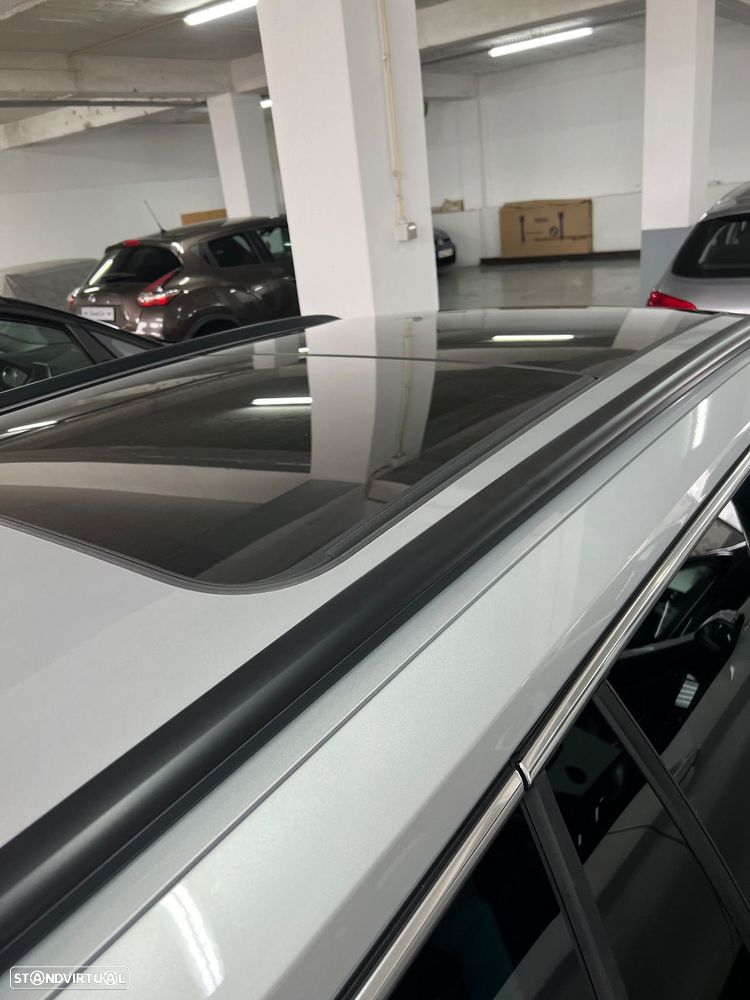 VW Passat Variant - 11