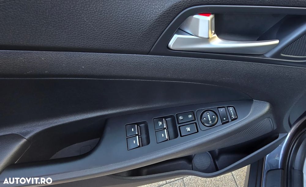 Hyundai Tucson 2.0 CRDI 4WD 6AT Luxury Pack+ - 30