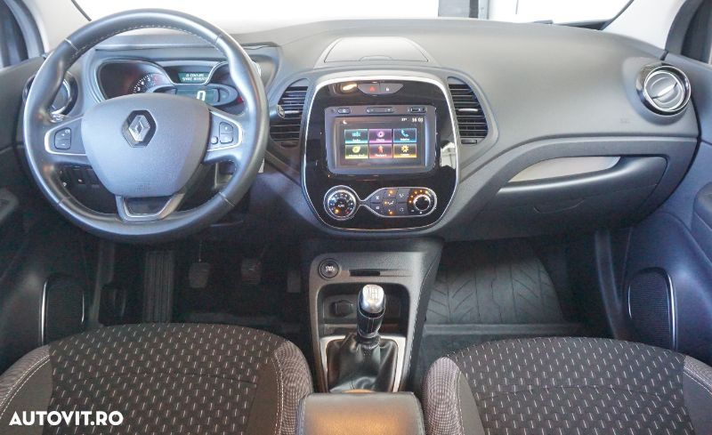 Renault Captur - 10