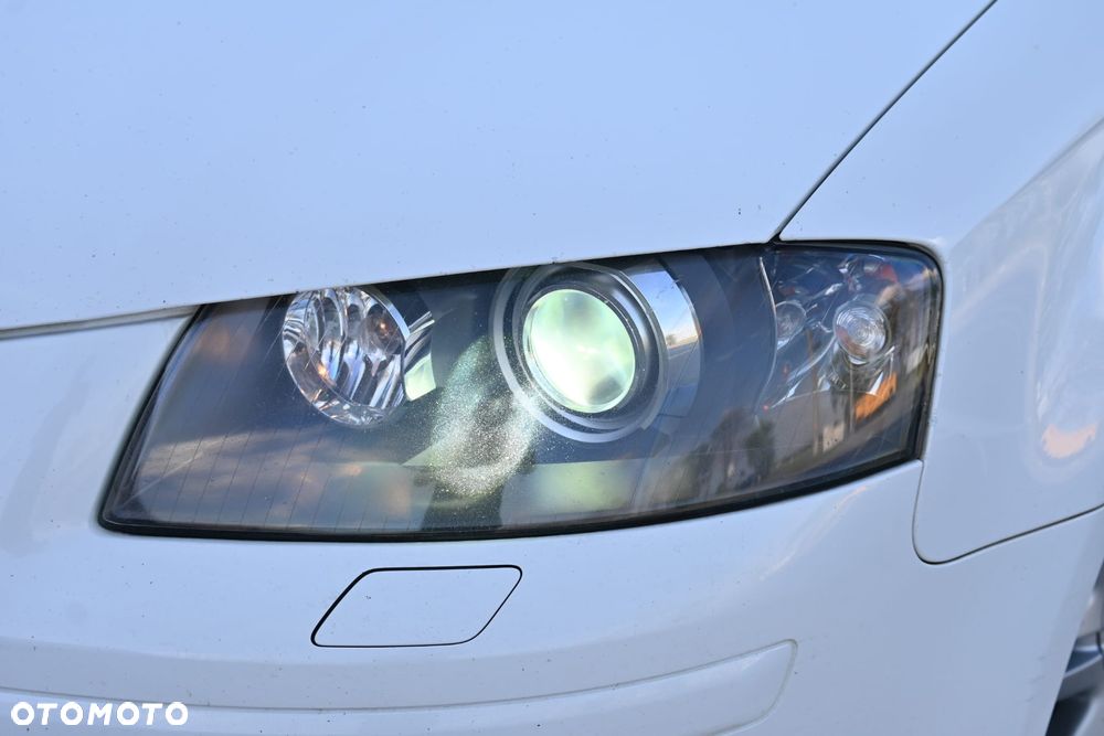 Audi A3 Sportback 2.0 TDI DPF quattro Attraction - 5