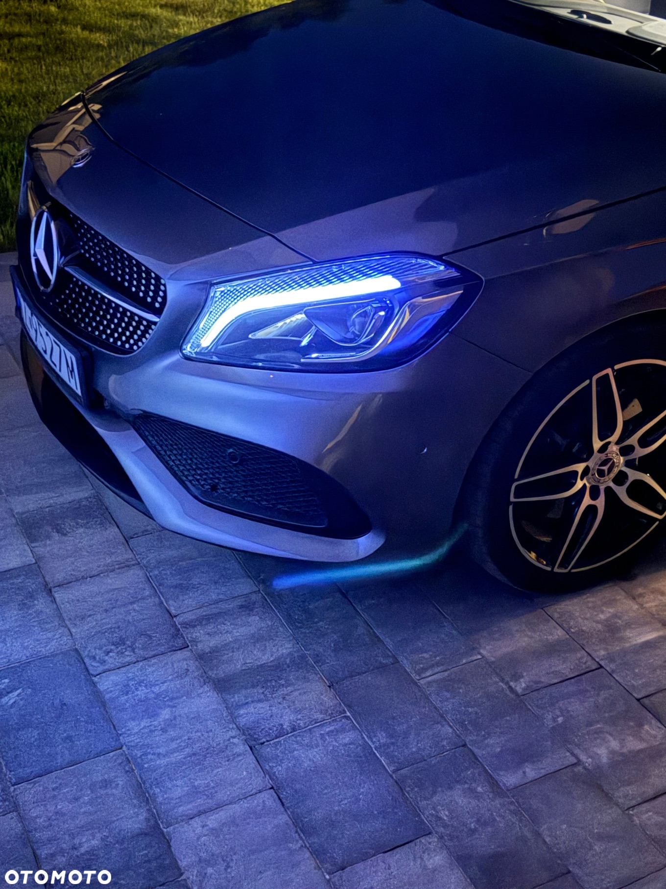 Mercedes-Benz Klasa A 220 4-Matic AMG Line - 15