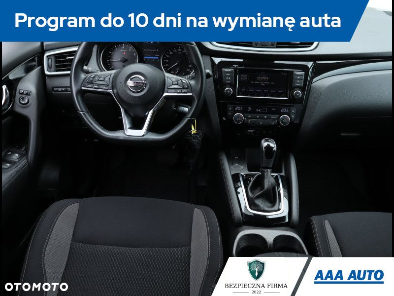 Nissan Qashqai - 8