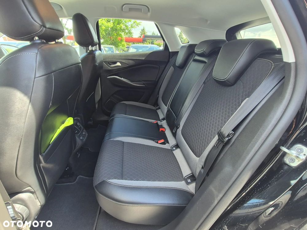 Opel Grandland X 1.2 Start/Stop Automatik INNOVATION - 27