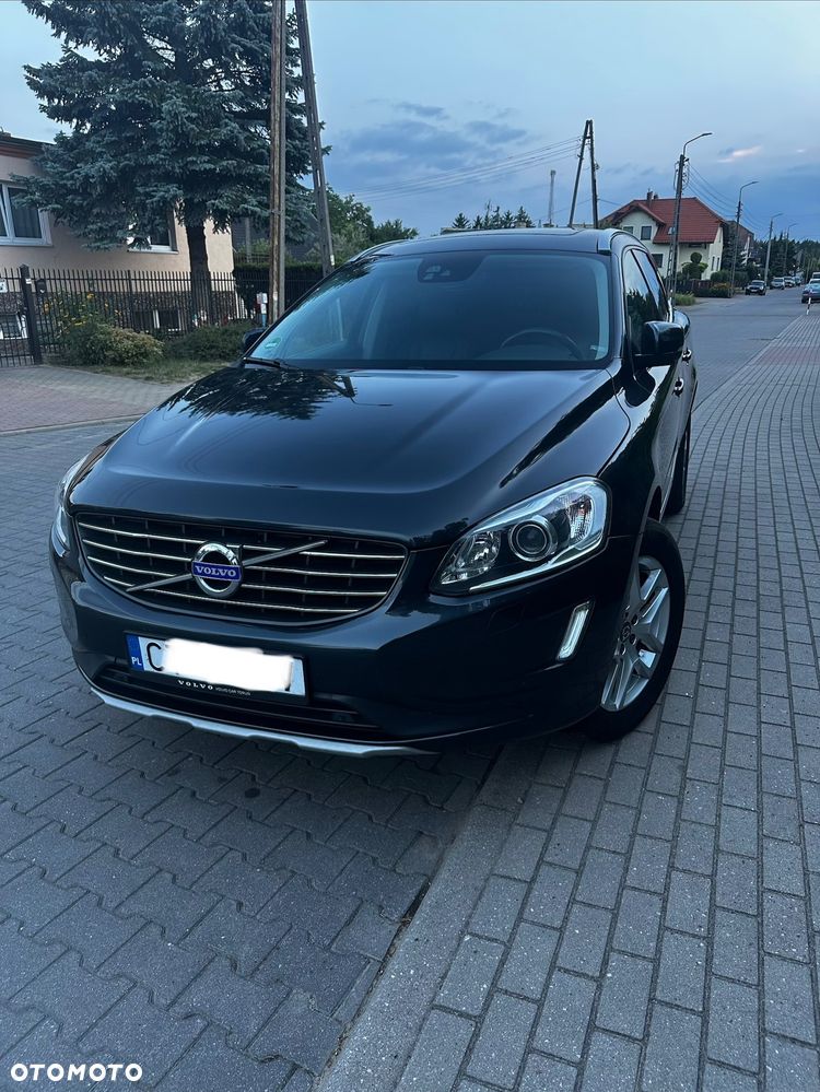 Volvo XC 60 D4 Momentum Pro - 1