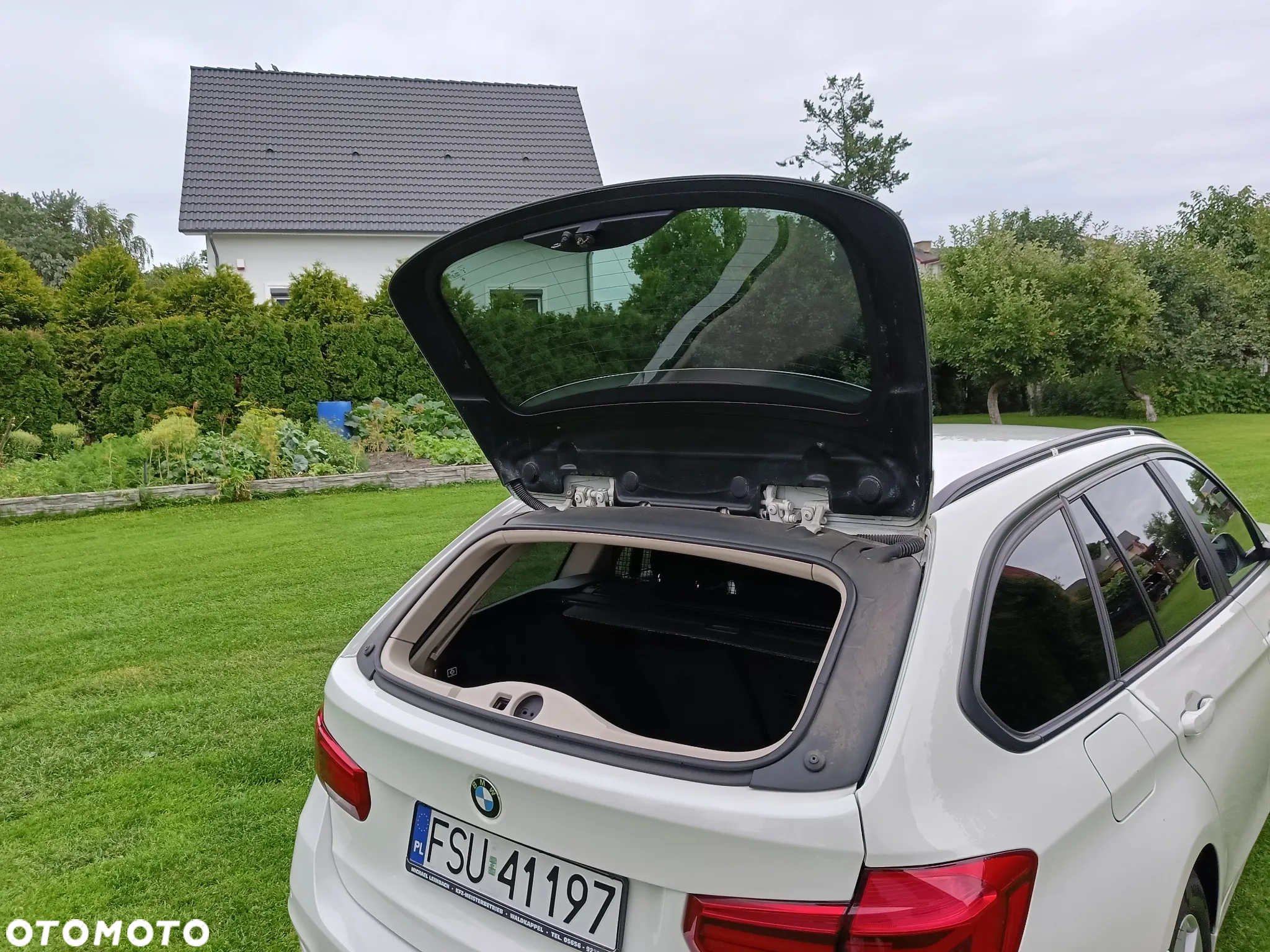BMW Seria 3 318d Luxury Line - 18