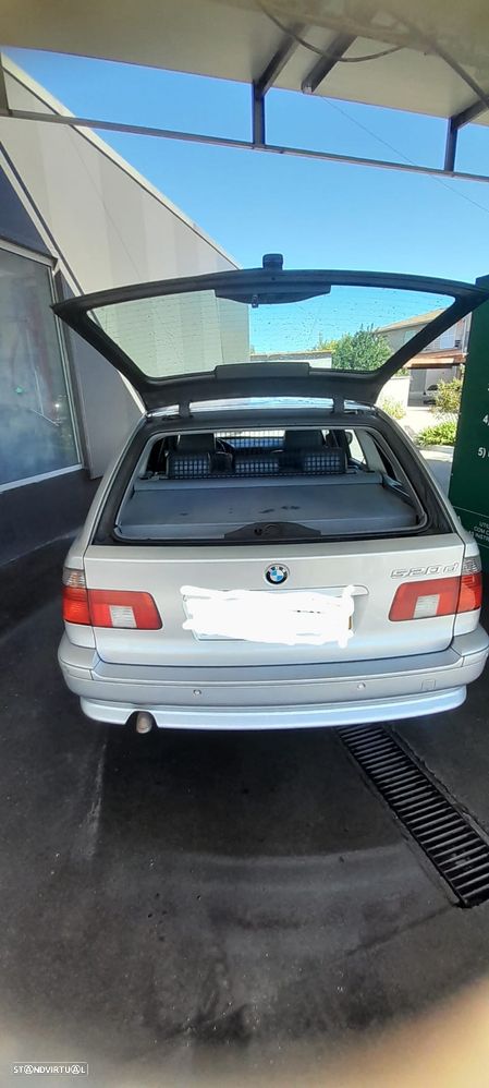 BMW 520 d Touring - 8