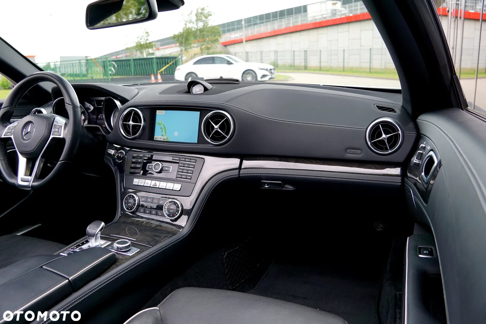 Mercedes-Benz SL 500 7G-TRONIC - 25