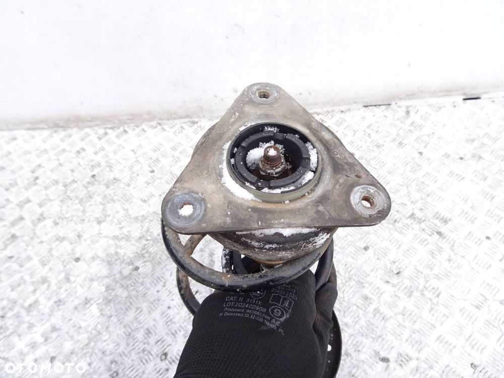 zwrotnica kolumna lewa renault clio iv 1.2 benzyna - 5