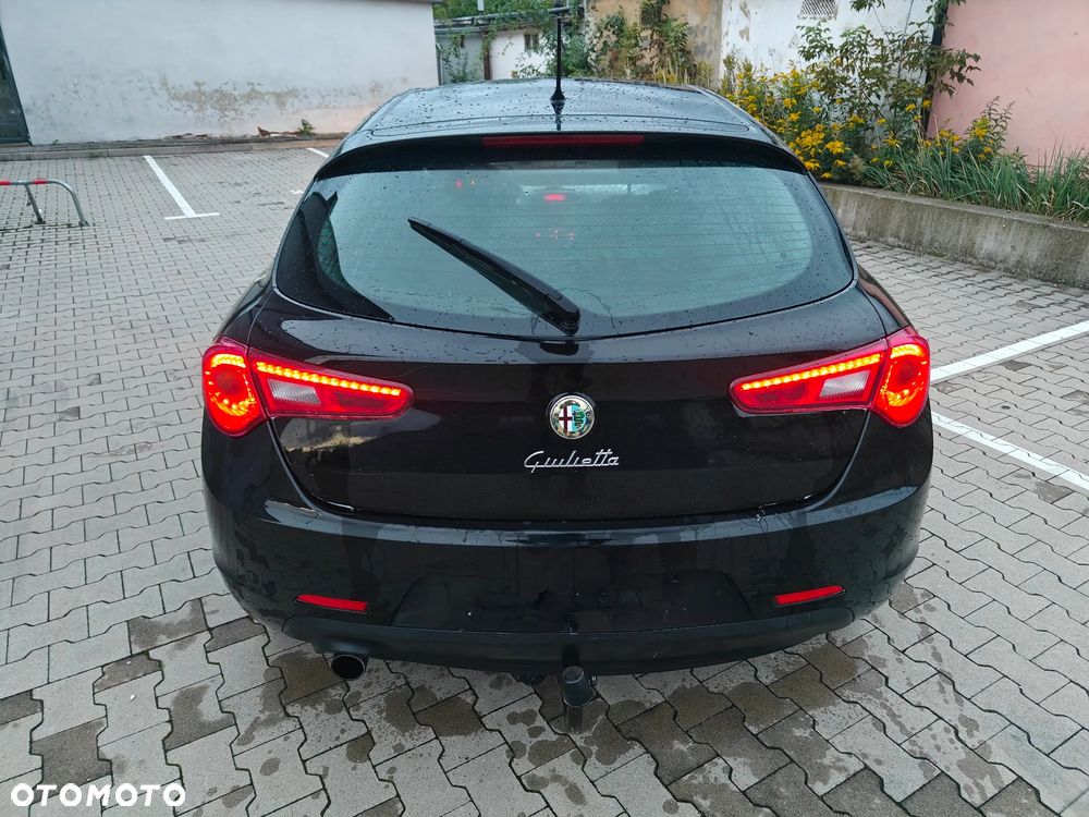 Alfa Romeo Giulietta 1.6 JTDM 16V - 2