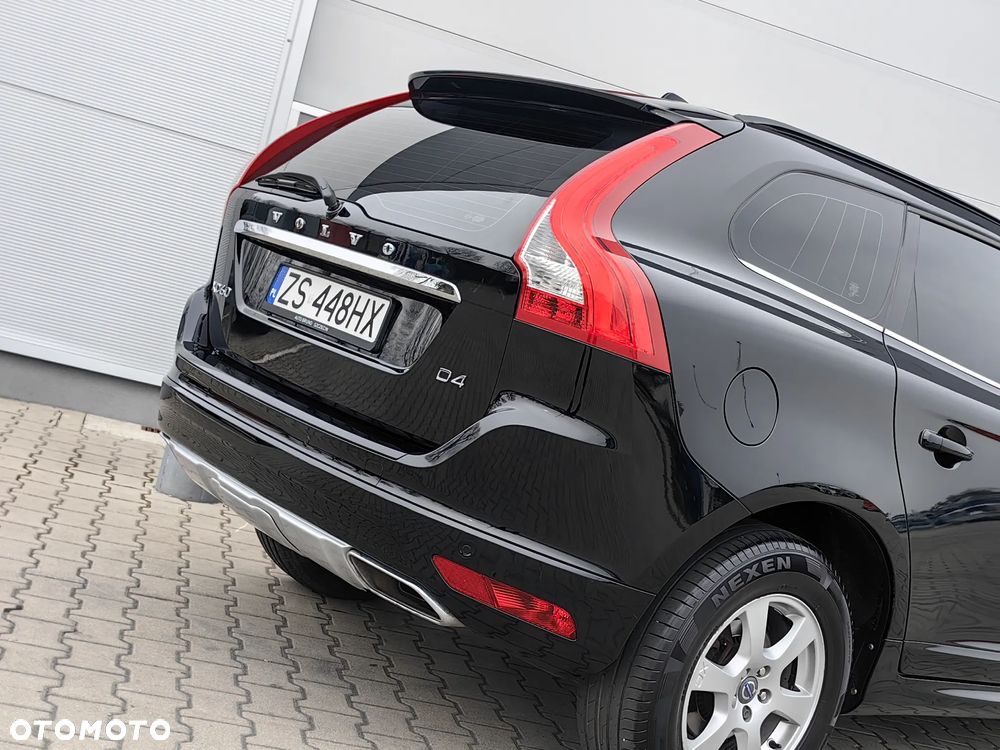 Volvo XC 60 D4 Kinetic - 29