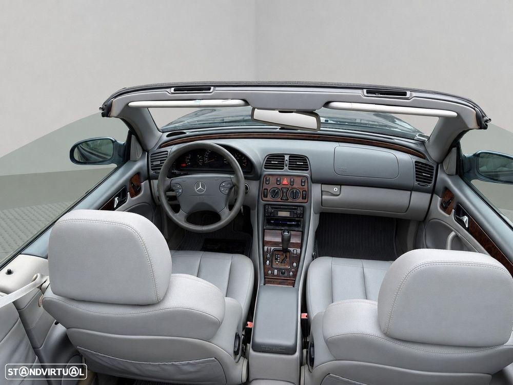 Mercedes-Benz CLK 230 Kompressor Avantgarde - 2