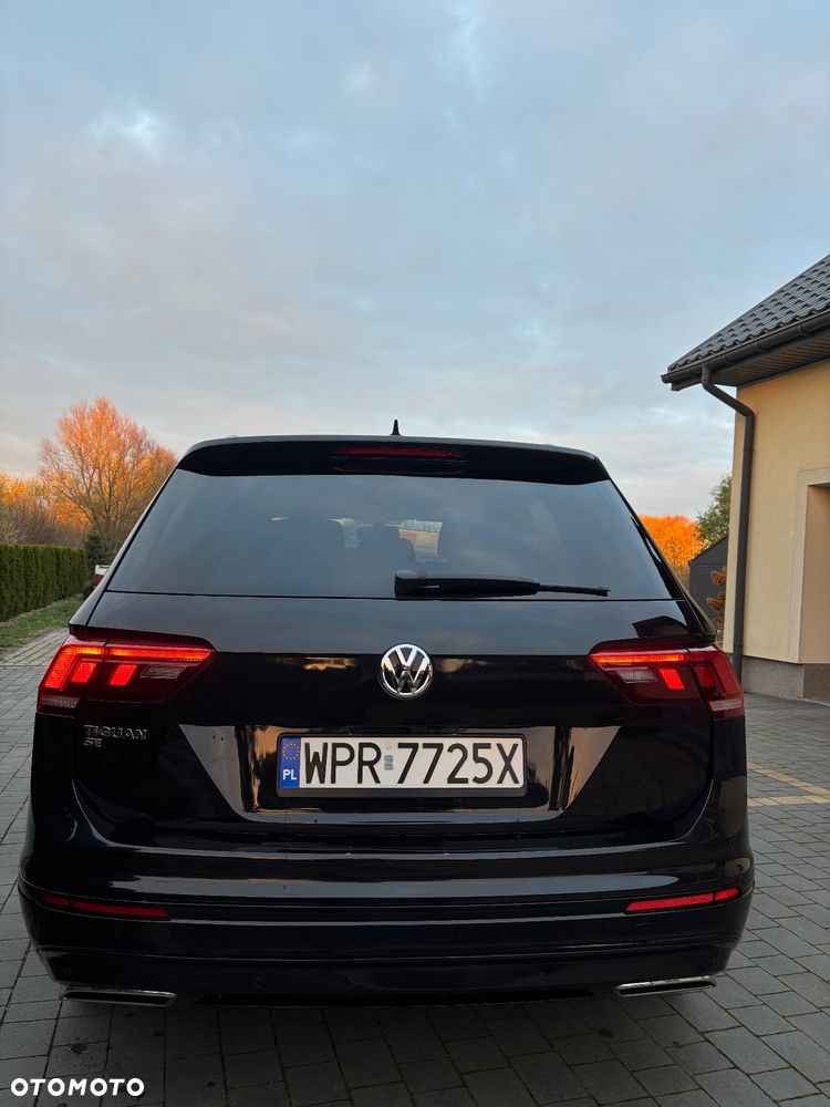 Volkswagen Tiguan - 2