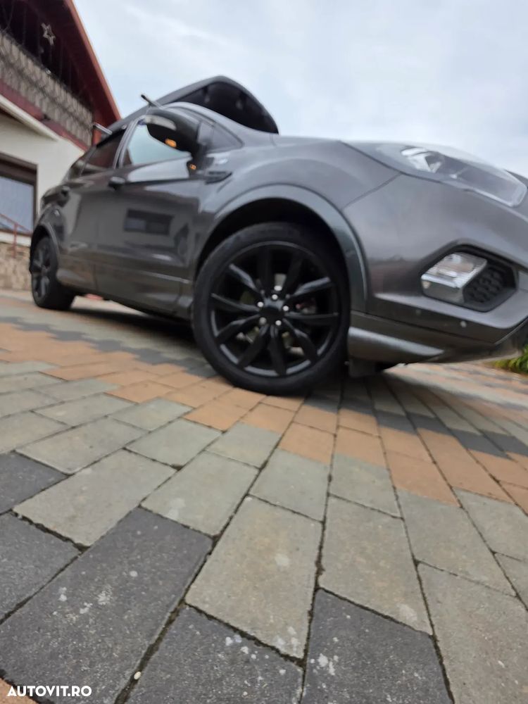 Ford Kuga 2.0 TDCi 4x2 ST-Line - 16