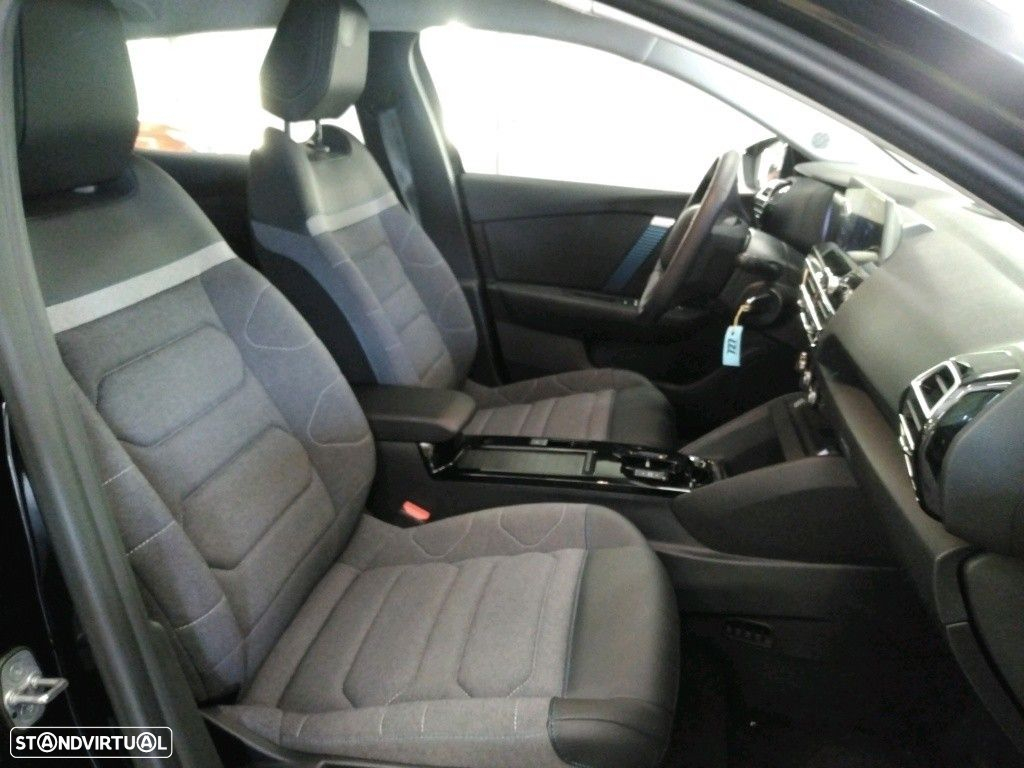 Citroën e-C4 50 kWh Shine - 10