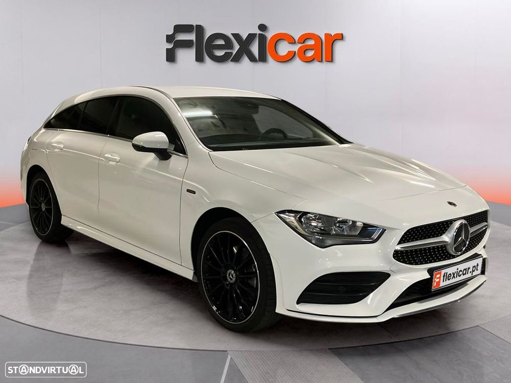 Mercedes-Benz CLA 250 e Shooting Brake AMG Line - 1