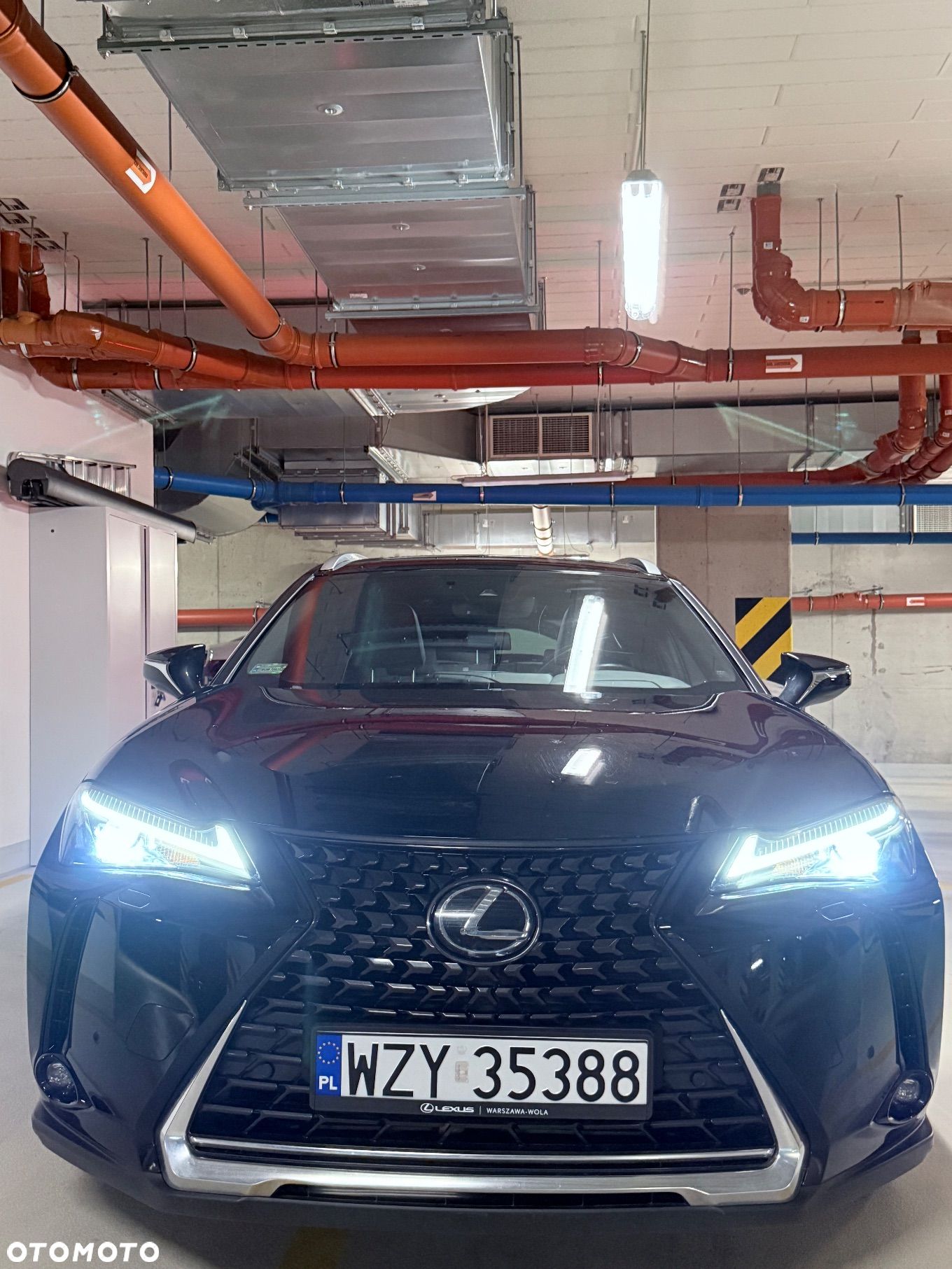 Lexus UX - 1