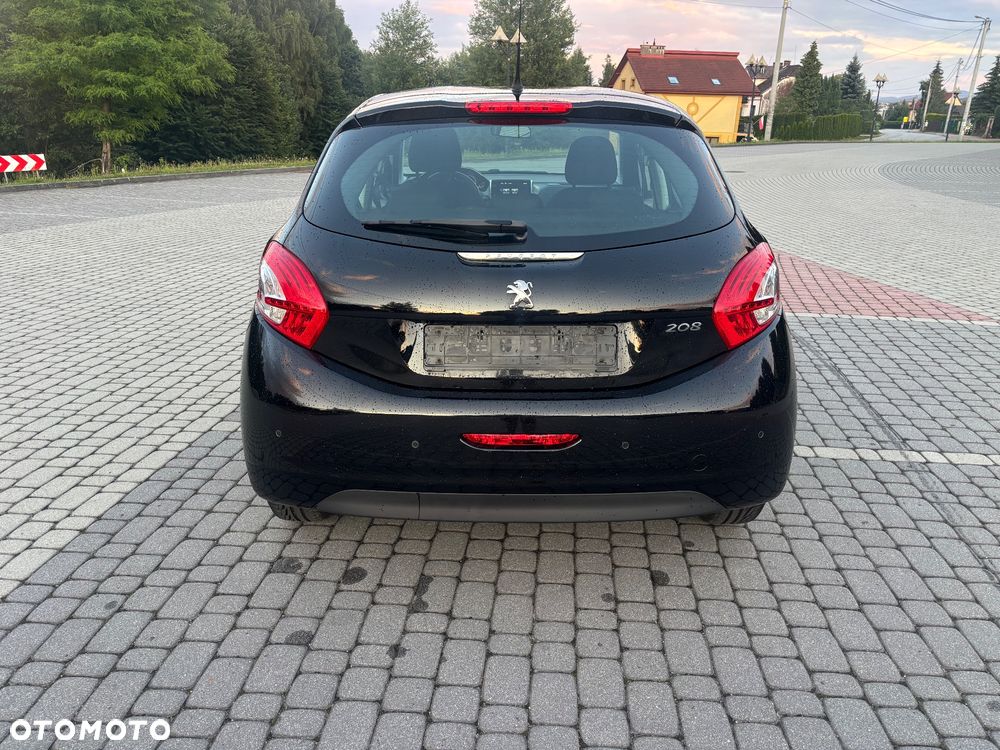 Peugeot 208 PureTech 82 Style - 13