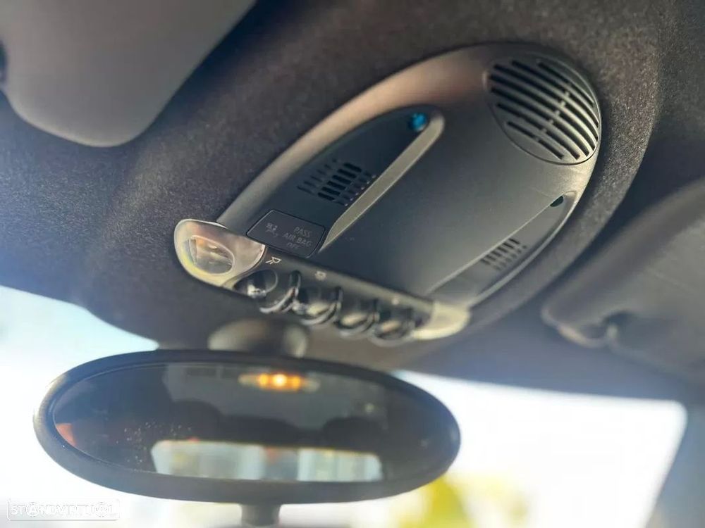 MINI 3 Portas Cooper S - 13