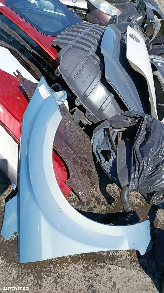 Aripa dreapta fata Ford Focus 2 facelift din 2010 - 1