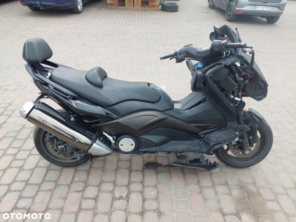 Yamaha Tmax - 7
