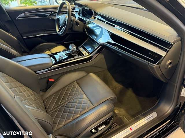 Audi A8 - 11