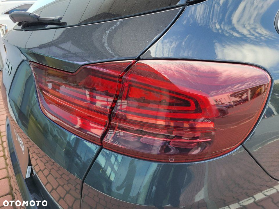 Kia Ceed - 23