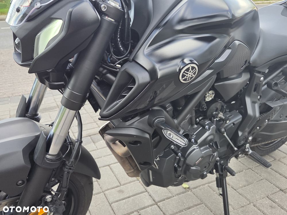 Yamaha MT - 30