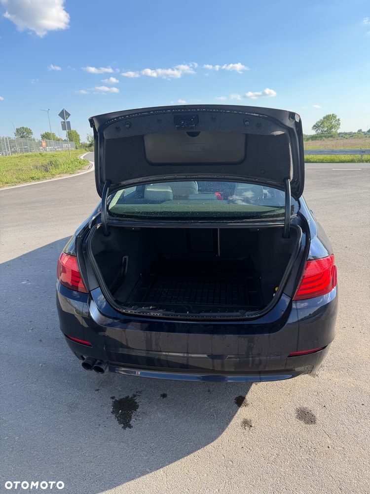BMW Seria 5 520d - 9