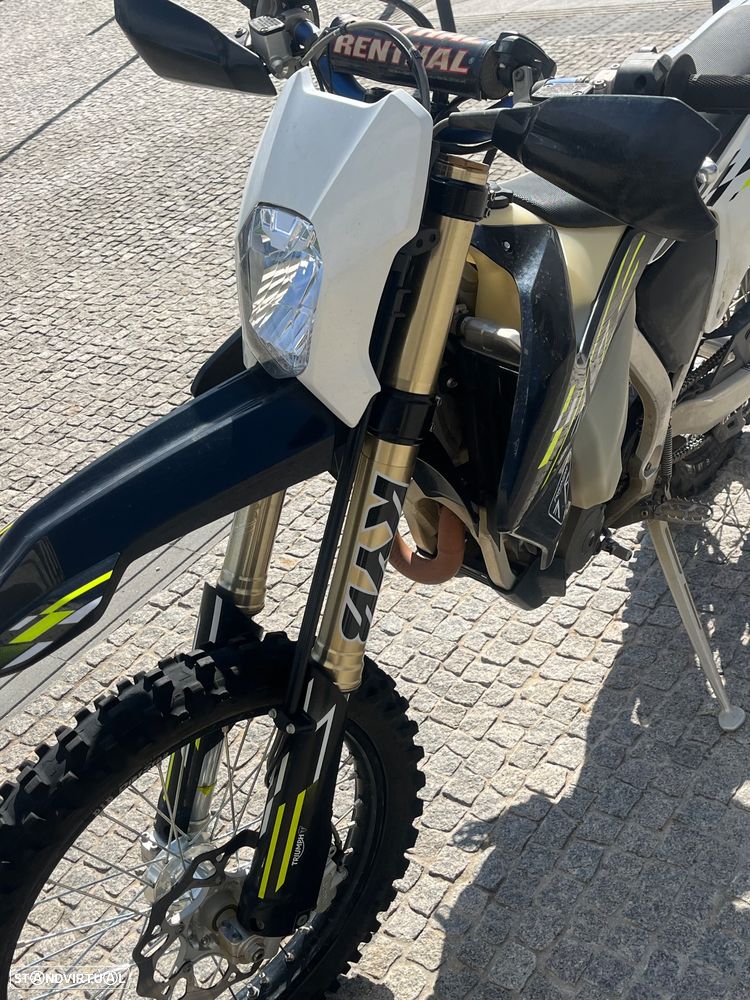 Triumph T Triumph TF 250 E - 6