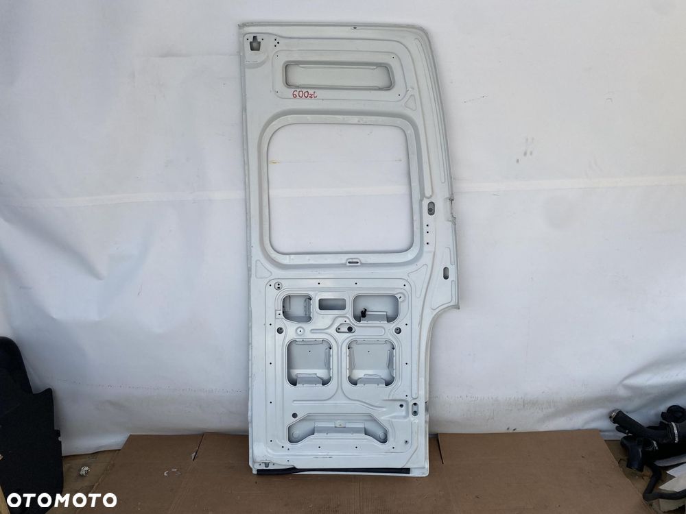 MASTER 2 MOVANO INTERSTAR 98- DRZWI TYLNE BIAŁE LEWE MIEJSCE NA SZYBE - 10