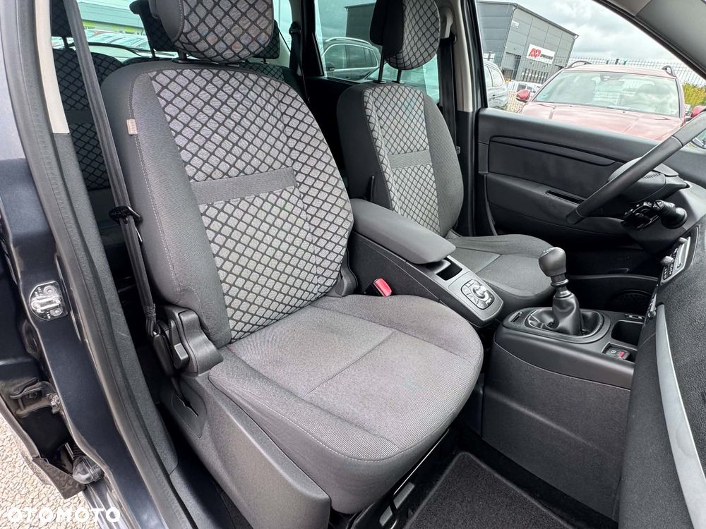 Renault Scenic 1.6 16V 110 Expression - 28