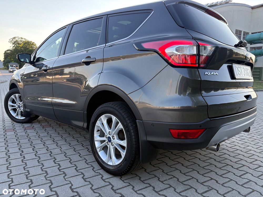 Ford Kuga 2.0 TDCi 4x2 Titanium - 24