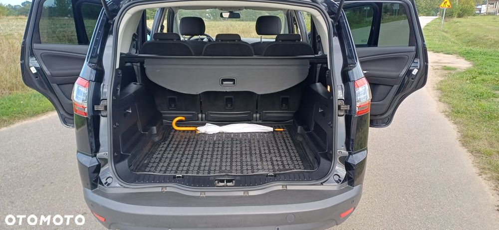 Ford S-Max 2.0 TDCi Trend - 12