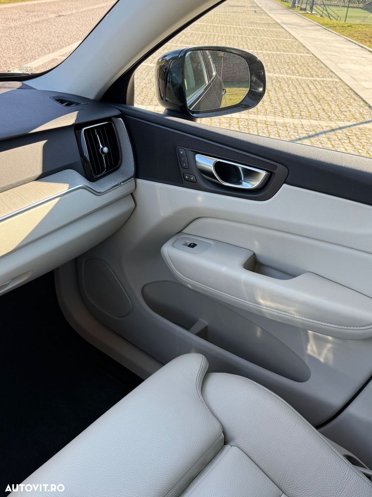 Volvo XC 60 B4 D AWD Geartronic Inscription - 33