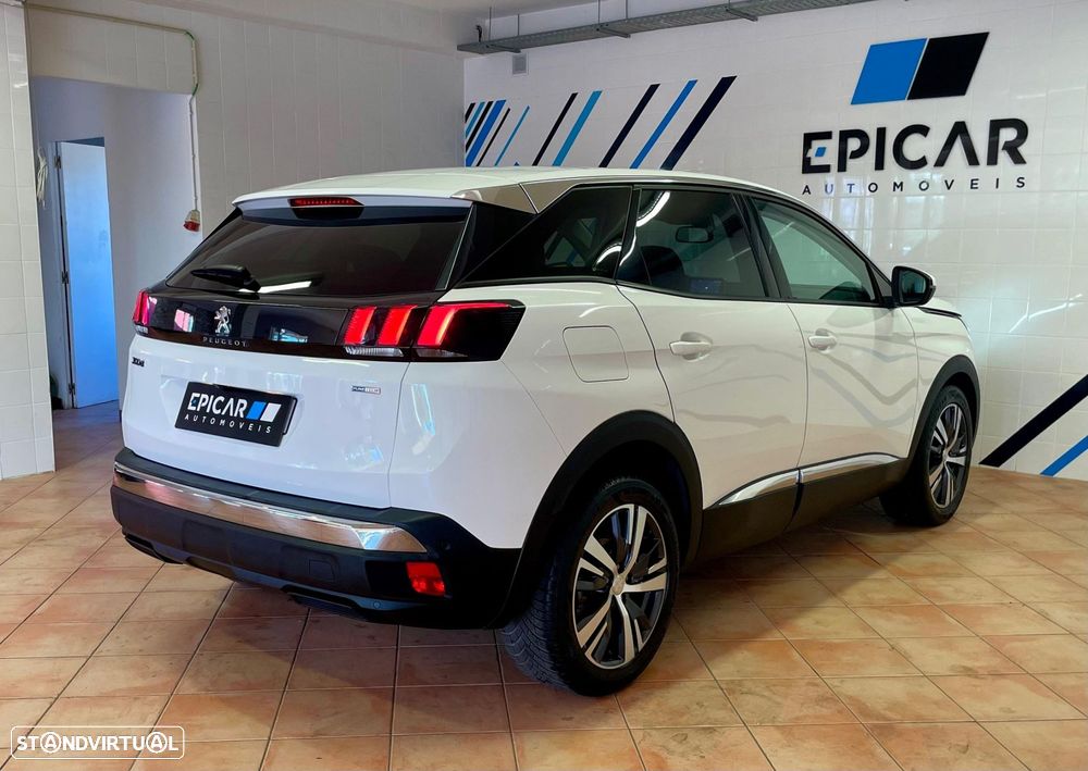 Peugeot 3008 1.2 PureTech Allure EAT6 - 8