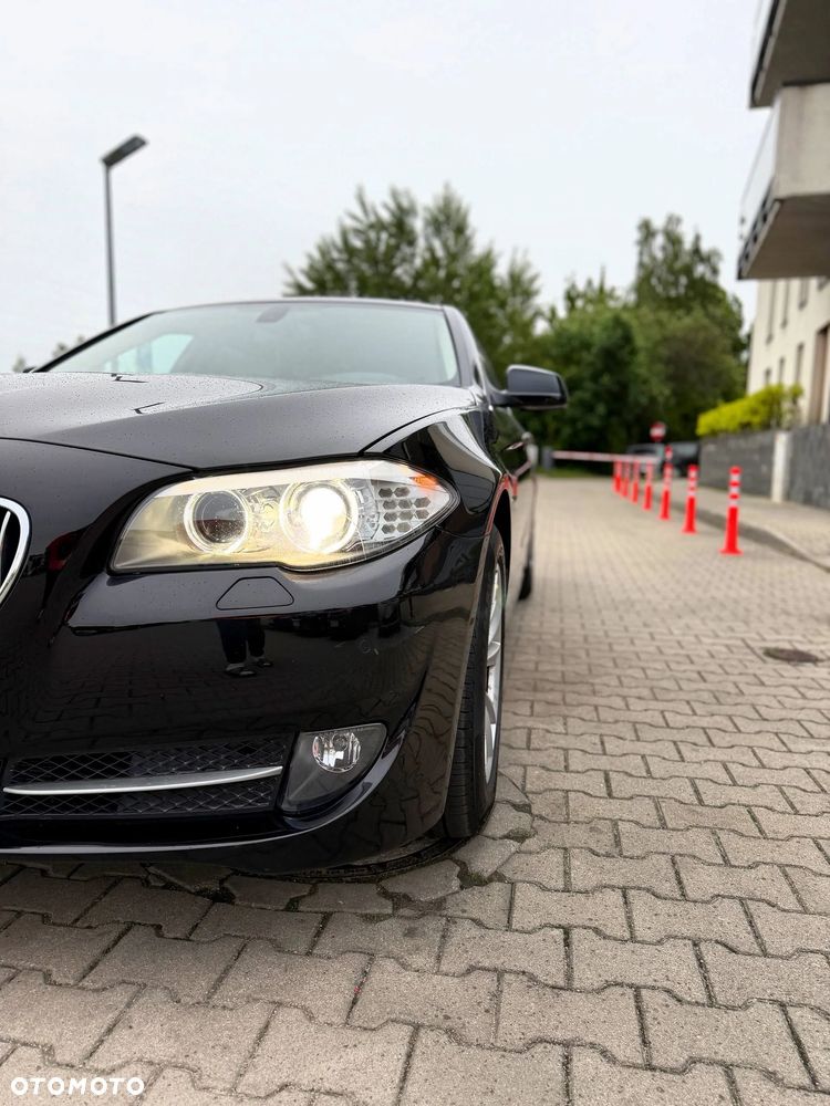 BMW Seria 5 520d - 5