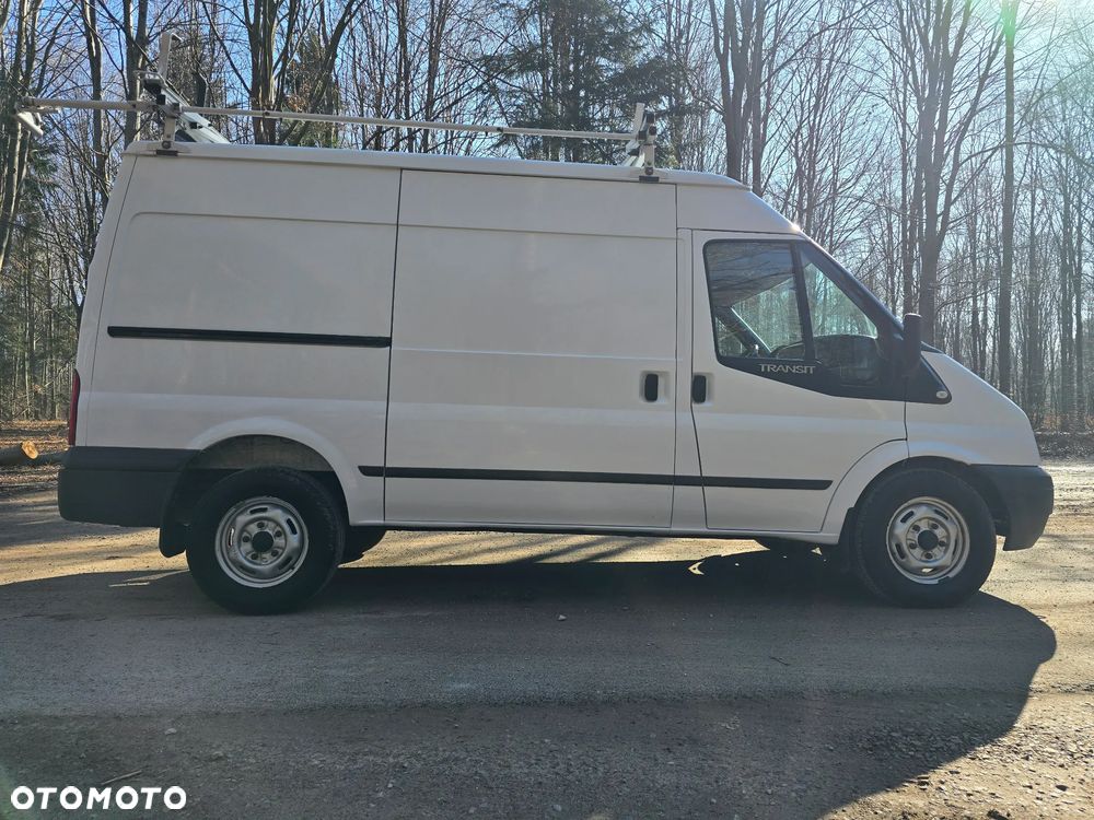 Ford Transit - 27