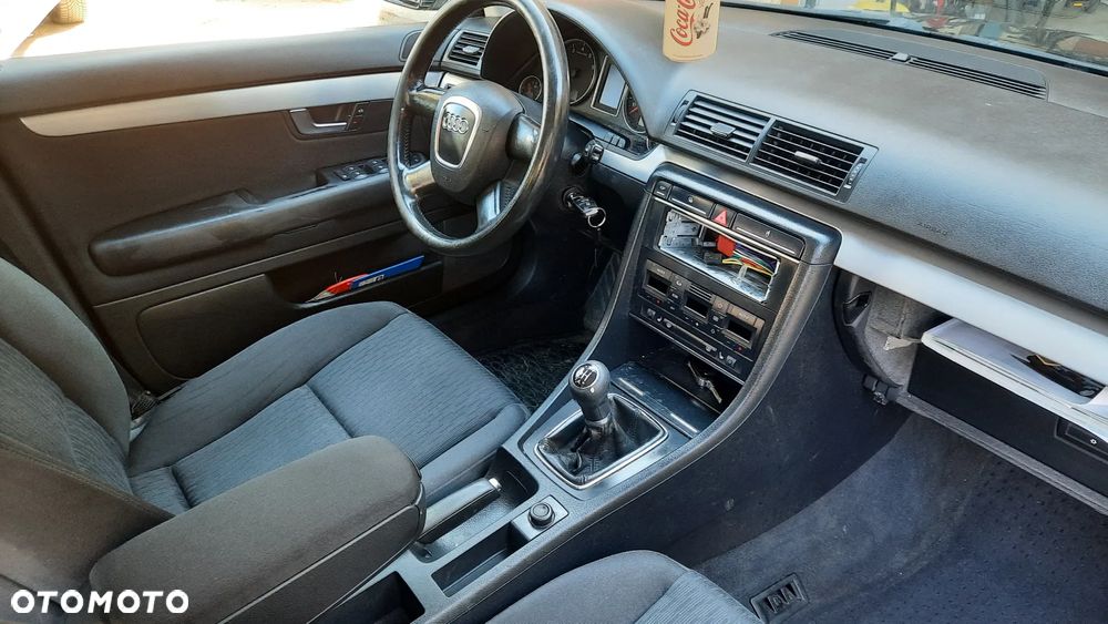 Audi A4 Avant 1.6 - 16