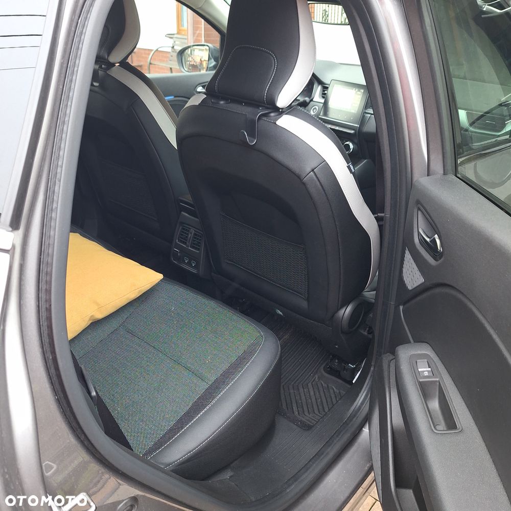 Renault Captur 1.3 TCe Zen EDC - 14