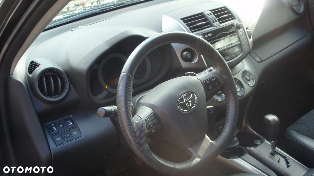 Toyota RAV4 2.0 VVT-i Prestige MS - 4