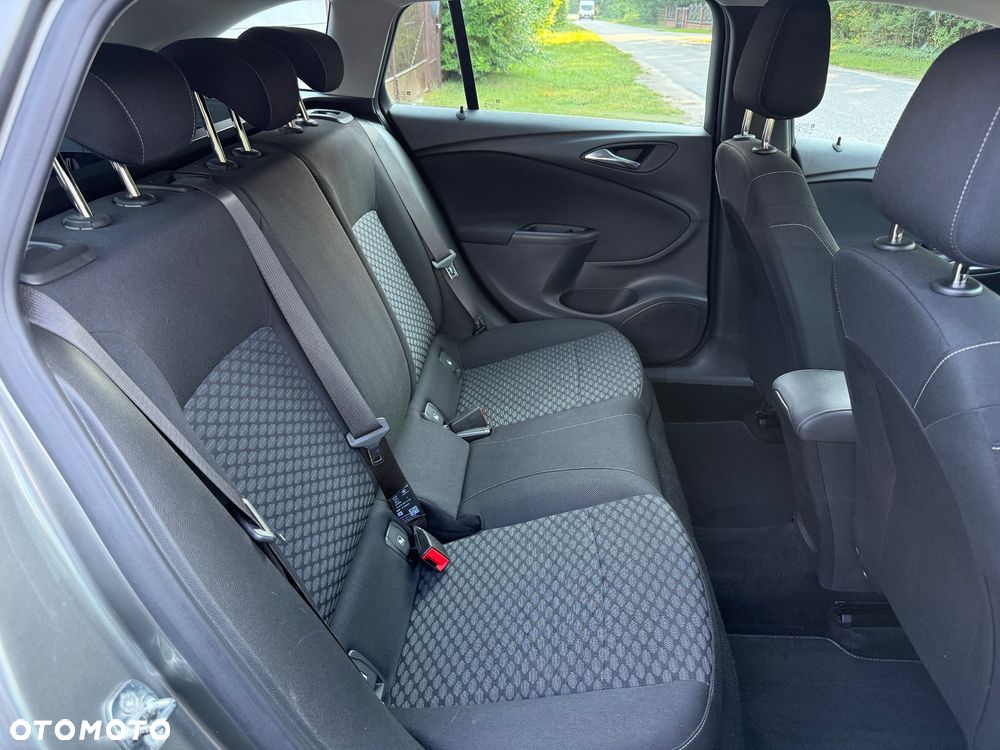 Opel Astra 1.4 Turbo Innovation - 12