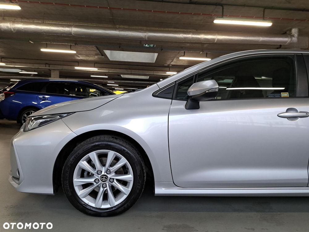 Toyota Corolla 1.8 Hybrid Comfort - 27