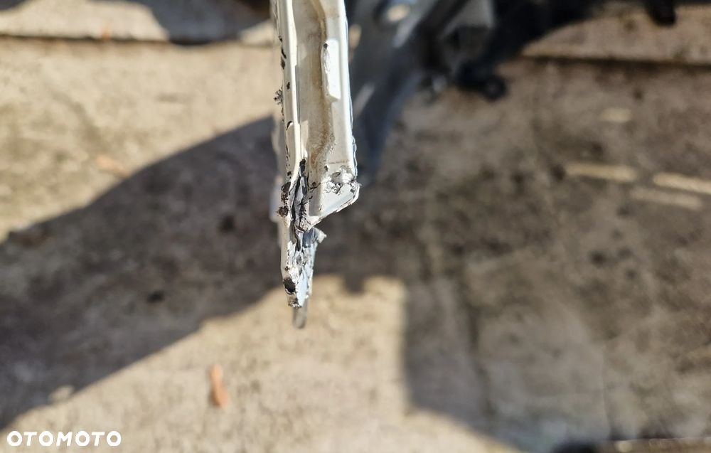 TOYOTA C-HR 2019- ZDERZAK PRZÓD - 7