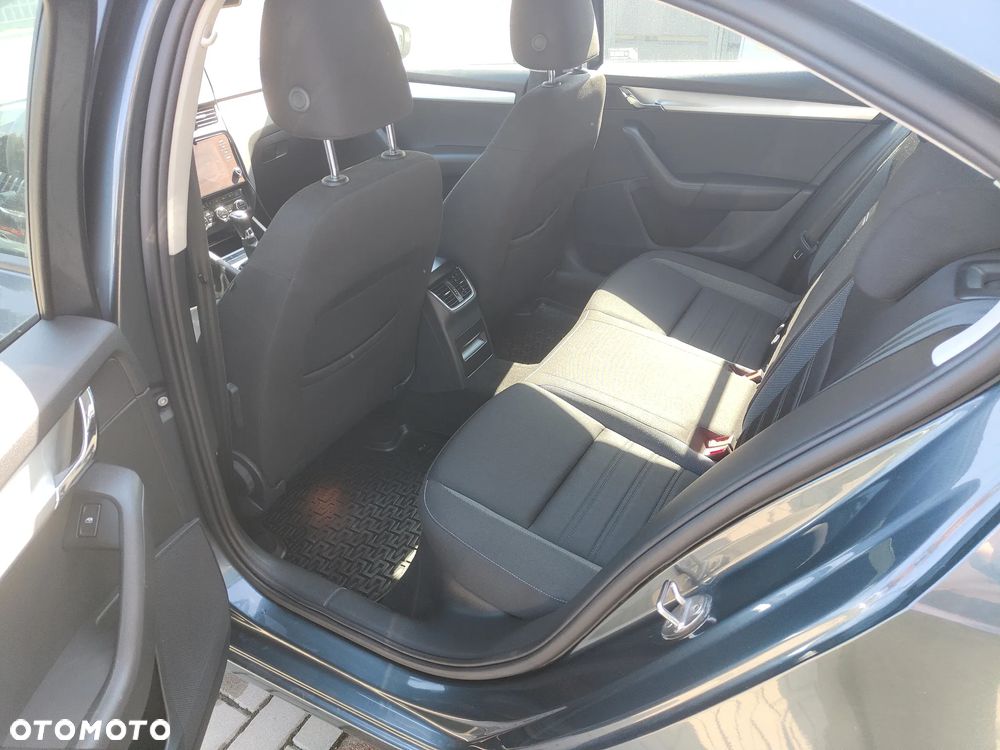 Skoda Octavia - 14
