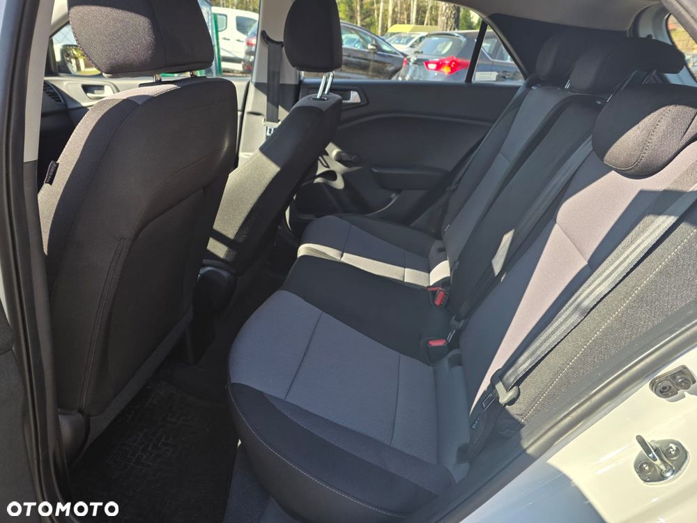 Hyundai i20 1.2 Comfort - 19