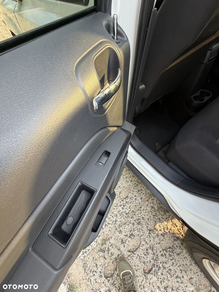 Jeep Patriot - 12