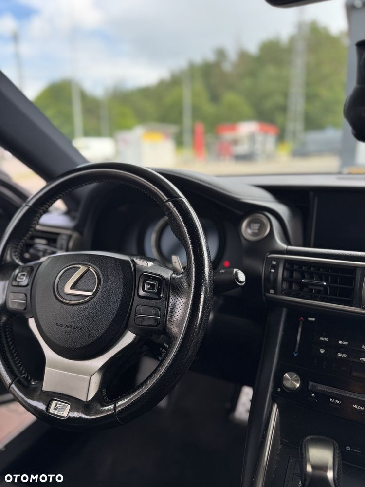 Lexus IS 200t F Sport - 7