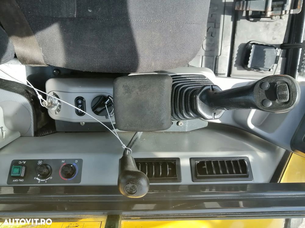 Komatsu PC80MR-5E0 Excavator, TOP !!! - 25