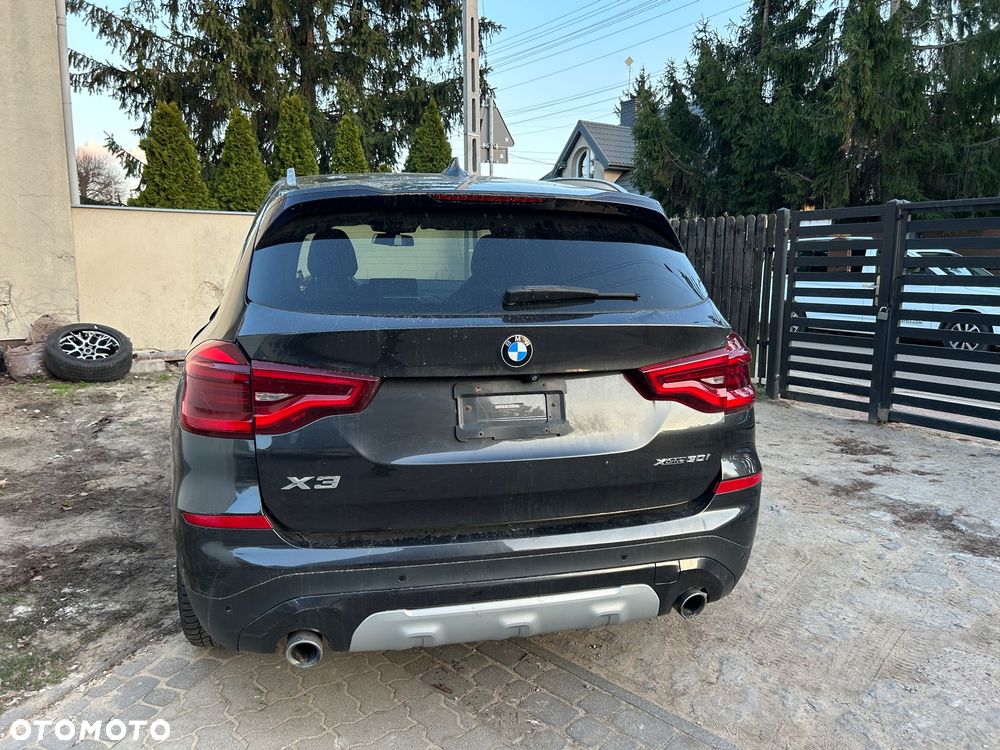 BMW X3 xDrive30i Luxury Line sport - 11