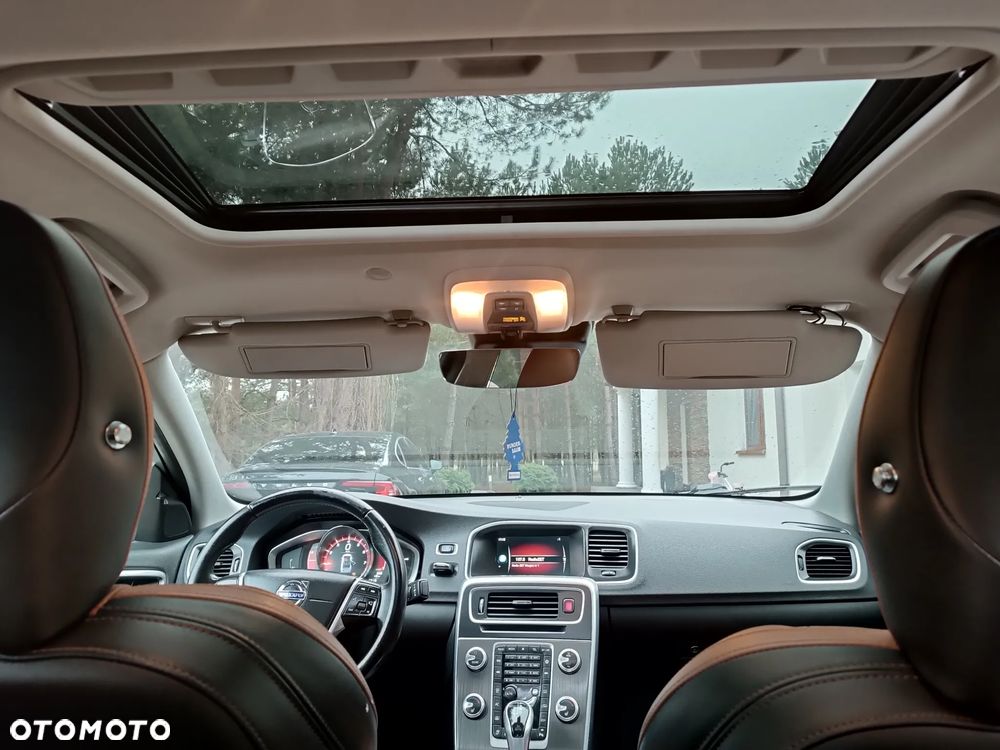 Volvo S60 T5 Drive-E Momentum - 19